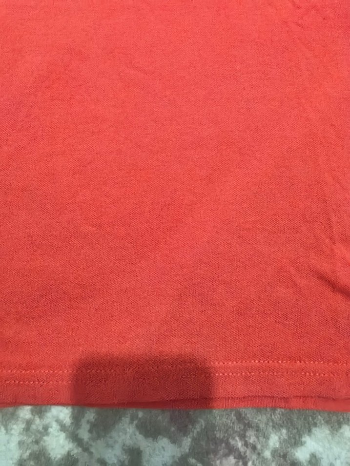 Kırmızı Düğmeli Polo Tişört - Görsel 4