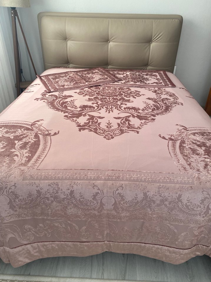 Karaca Yatak Örtüsü 3 parça - Görsel 2