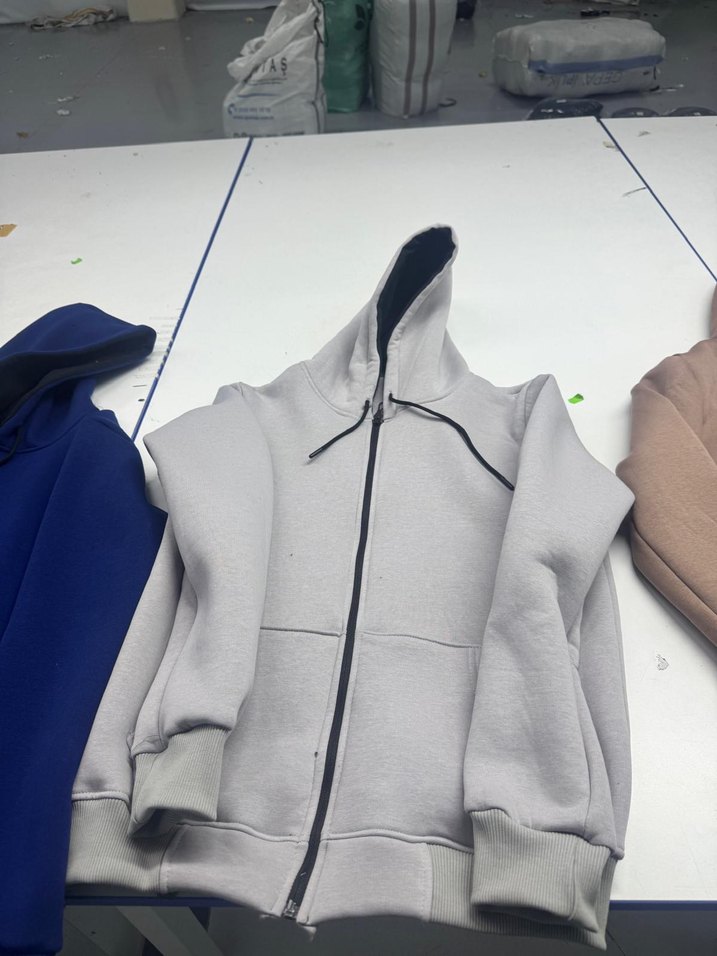 Erkek Kahverengi Kapüşonlu Fermuarlı Sweatshirt - Görsel 3