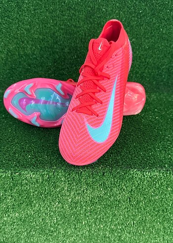 Renkli Bağcıklı Erkek Futbol Ayakkabısı - Görsel 2