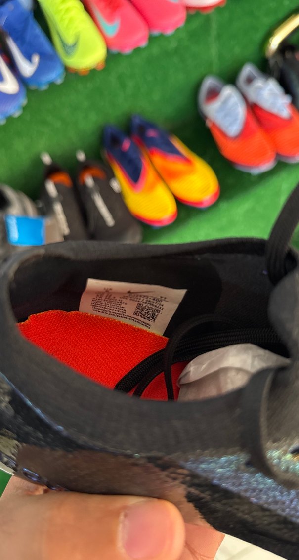 Siyah Bağcıklı Erkek Futbol Ayakkabısı - Görsel 4