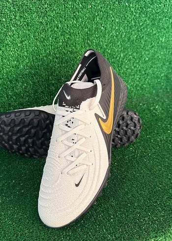 Erkek Siyah Beyaz  Futbol Ayakkabısı - Görsel 2