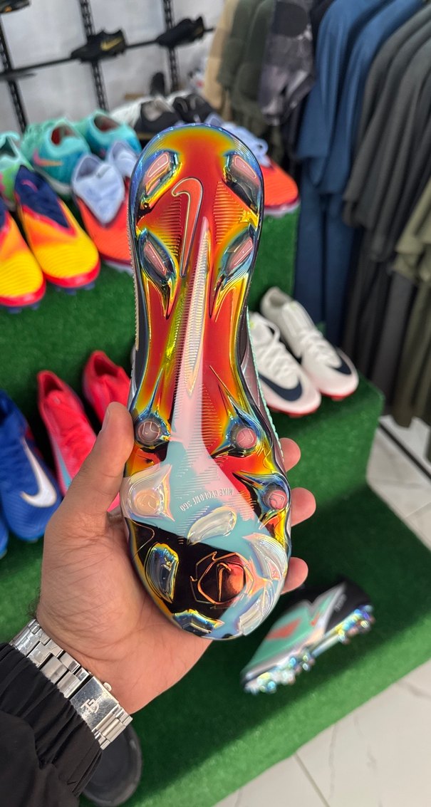 Renkli Bağcıklı Erkek Futbol Ayakkabısı - Görsel 3