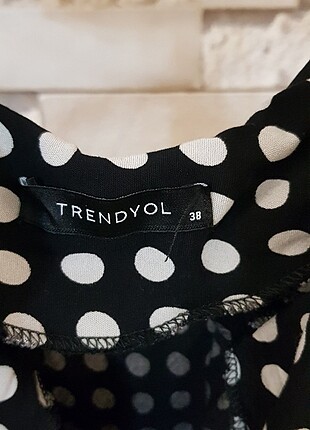 TRENDYOLMİLLA ELBİSE