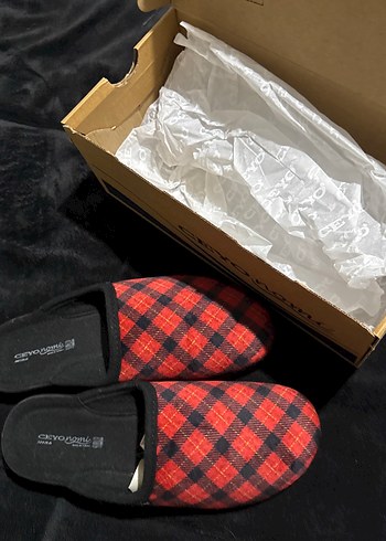 Kırmızı Ekose Erkek Ev Terliği 37 no - Görsel 3