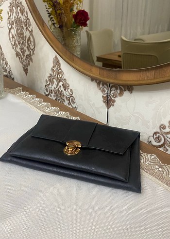 Kilitli Siyah Deri Kadın Çanta - Görsel 2