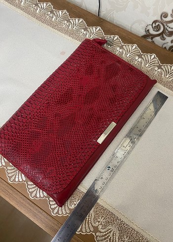 Kırmızı Yılan Derisi Desenli Deri Kadın Portföy Çanta - Görsel 2