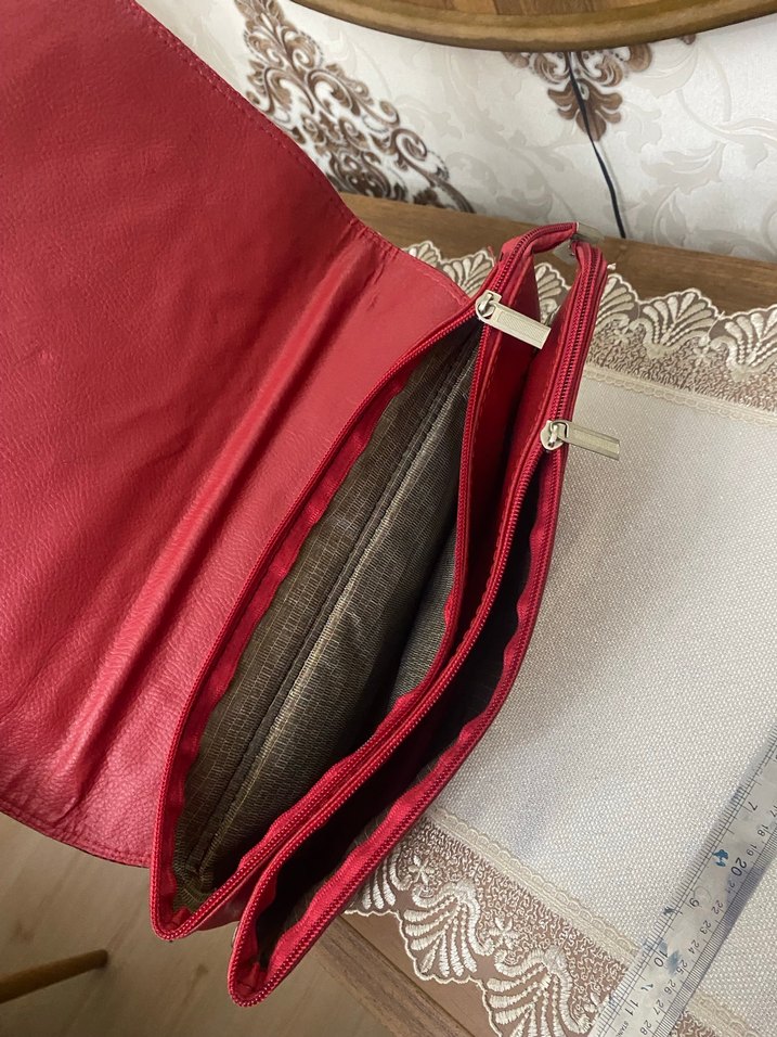 Kırmızı Yılan Derisi Desenli Deri Kadın Portföy Çanta - Görsel 5