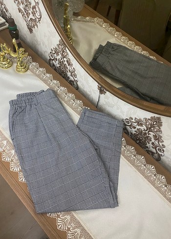 Gri Ekoseli Piliseli Kadın Kumaş Pantolon - Görsel 2