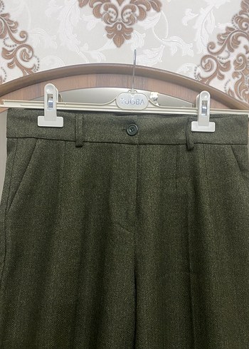 Kadın Kemerli Gri Kumaş Pantolon - Görsel 2