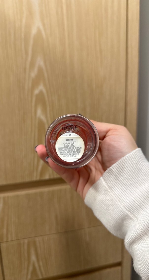 Bath & Body worksün Blossom Japanese Cherry vücut spreyi 236ml - Görsel 4