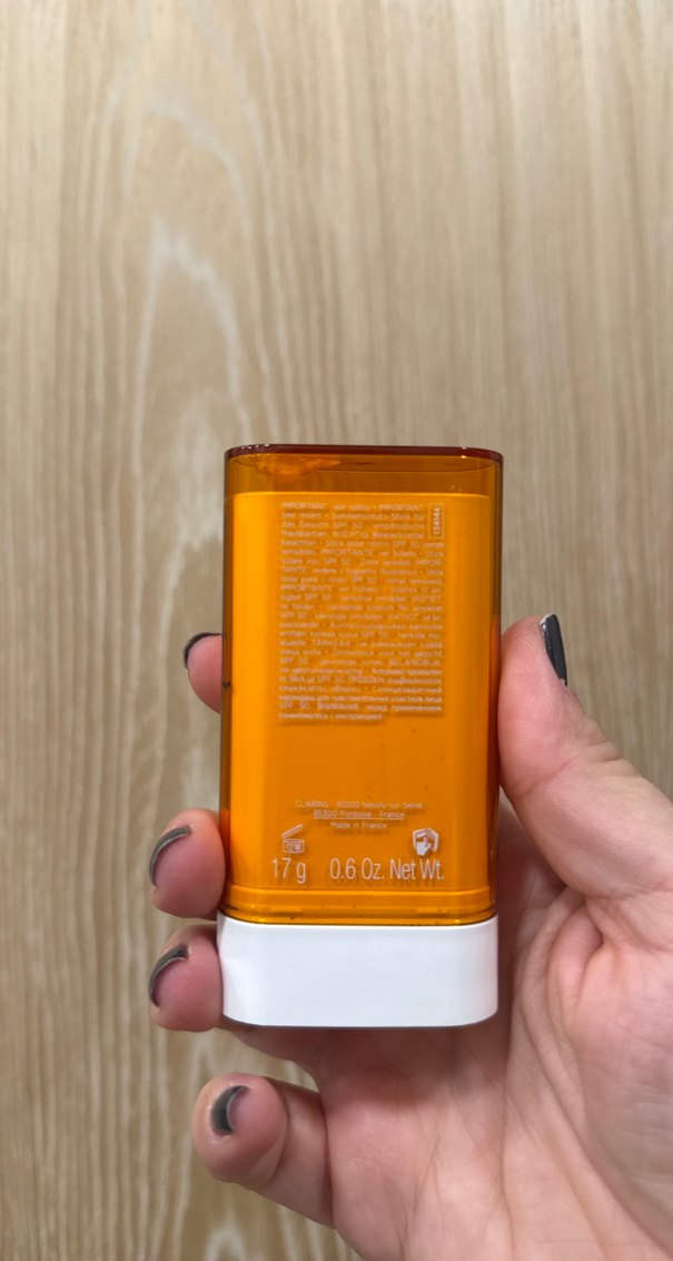 Clarins SPF 50 Görünmez Güneş Koruyucu Stick - Görsel 2