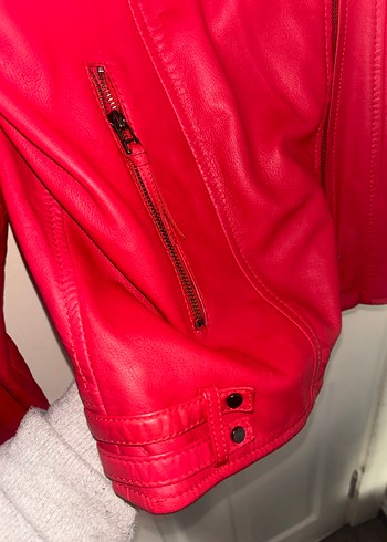 Kadın Kırmızı Deri Biker Ceket orijinal mango - Görsel 5