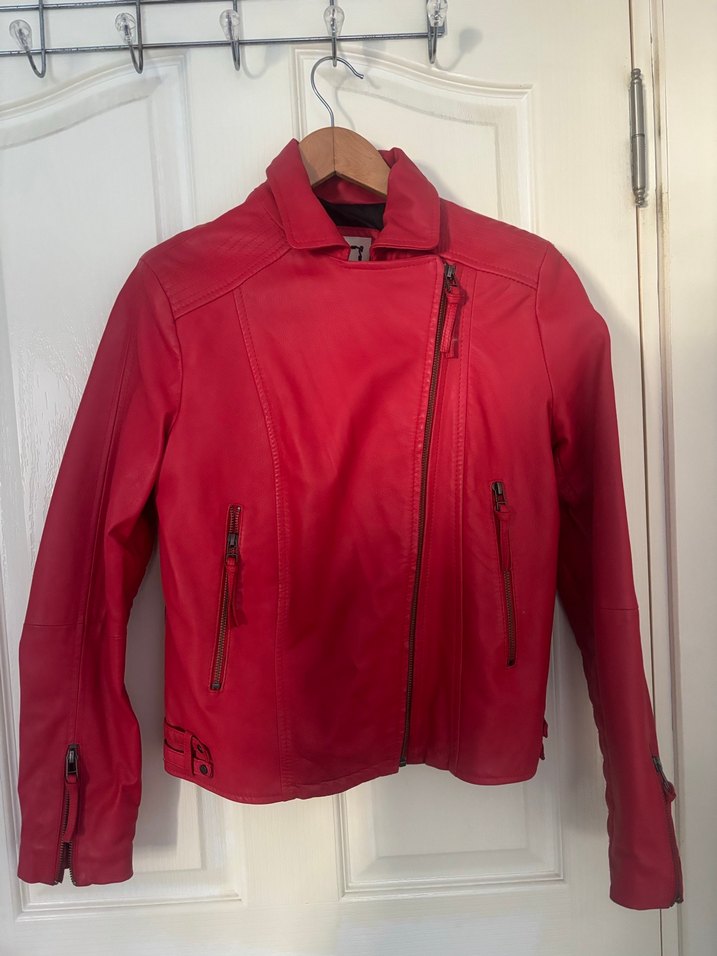 Kadın Kırmızı Deri Biker Ceket orijinal mango - Görsel 2