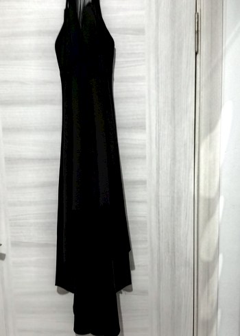 Siyah V Yaka İnce Askılı Uzun Abiye Elbise - Görsel 2