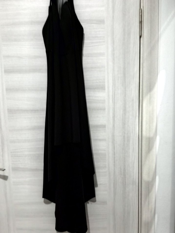 Siyah V Yaka İnce Askılı Uzun Abiye Elbise - Görsel 2