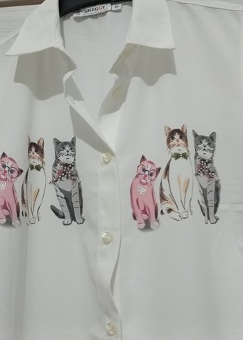 Kolsuz Beyaz Baskılı Gömlek - Görsel 2