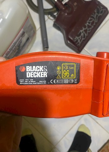 Kırmızı Elektrikli Bahçe Makası - Görsel 3