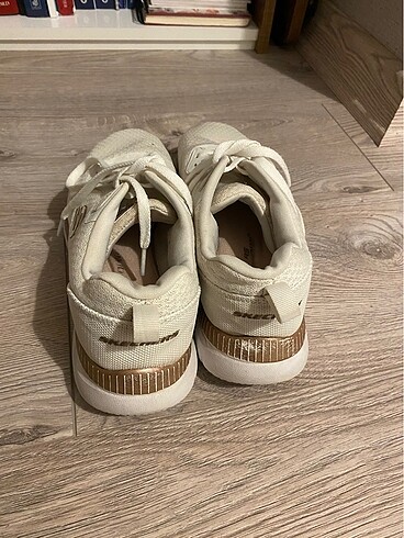 40 Beden beyaz Renk Skechers Beyaz Spor Ayakkabı