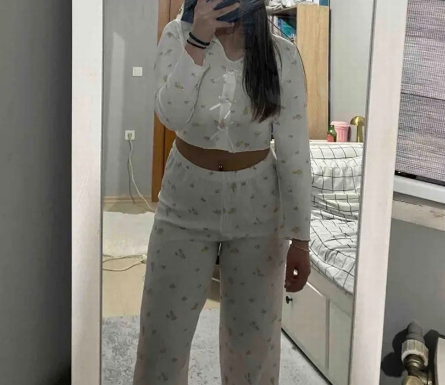 Çiçek Desenli Beyaz Bohem Kadın Pijama Takımı - Görsel 4