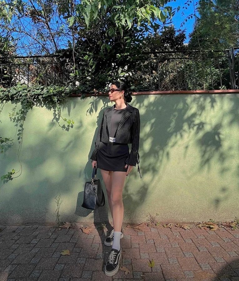 Çizgili Siyah Kısa Blazer Ceket - Görsel 2