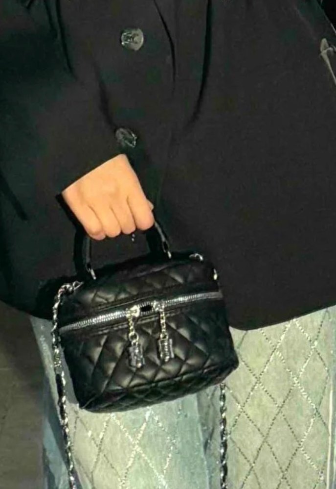 Kemer Tokalı Siyah Deri Yılan Desenli Çanta - Görsel 3