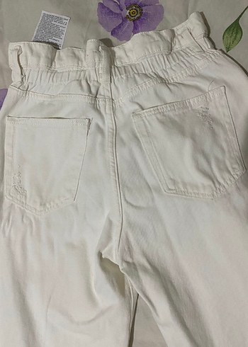 Kadın Beyaz Pamuklu Rahat Kesim Jean - Görsel 4