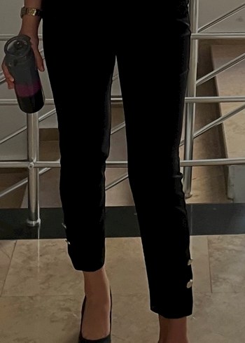 Adl Düğmeli Siyah Kadın Kumaş Pantolon - Görsel 3