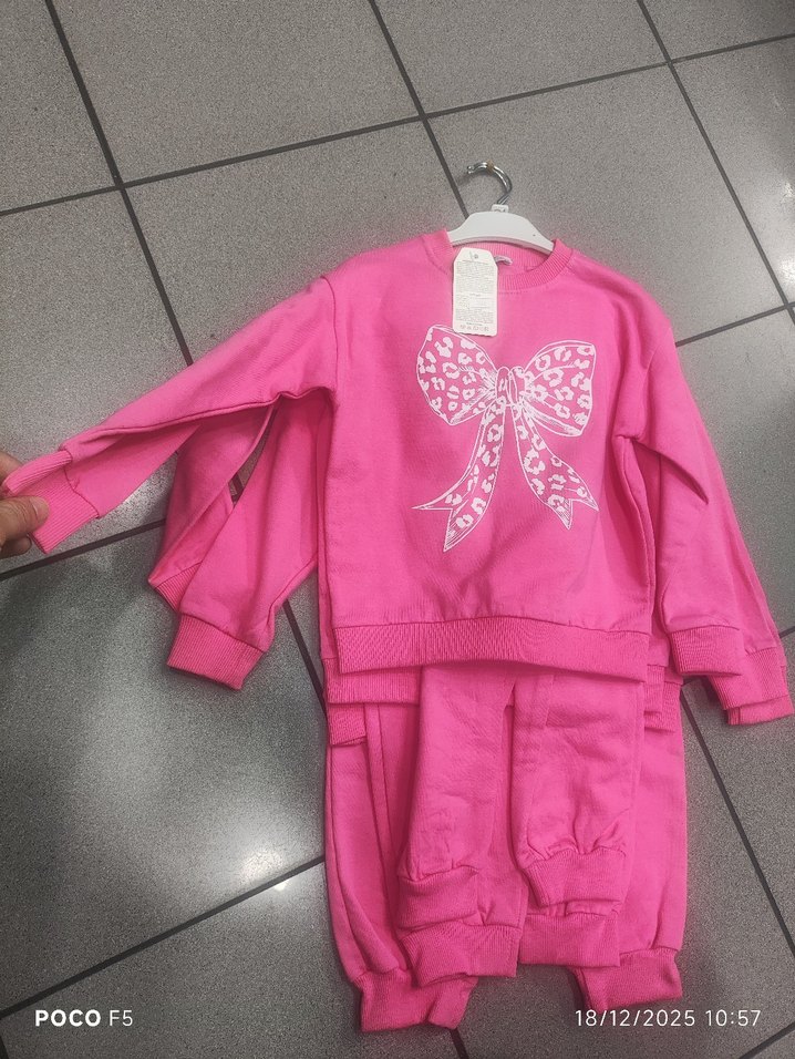 Pembe Fiyonklu Bebek Kız Takımı 3-4-5 yaş mevcuttur - Görsel 2