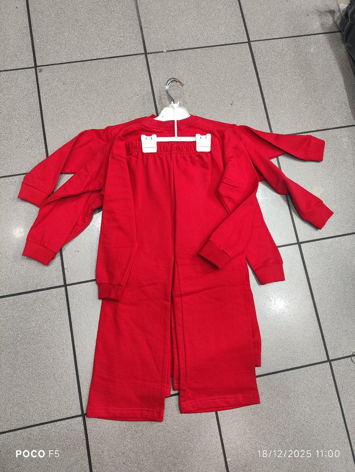 Kız Çocuk Kırmızı Uzun Kollu Baskılı Sweatshirt ikili takım 2-5 - Görsel 3