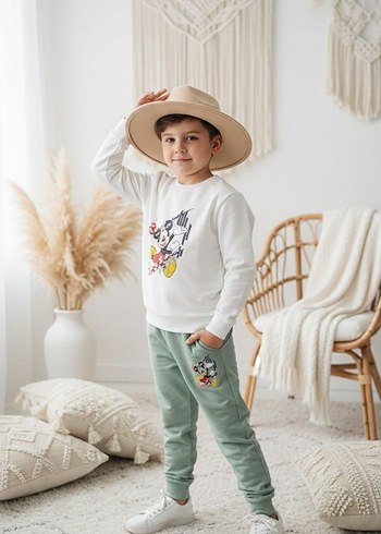 Kız Çocuk Baskılı Beyaz Sweatshirt ve Eşofman - Görsel 2