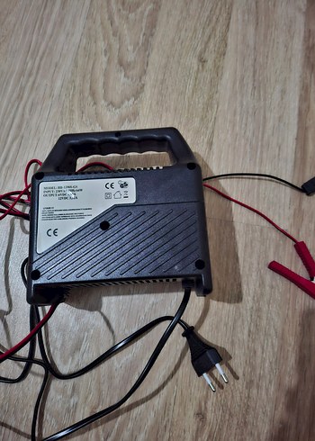 Kırmızı POGOD 6AMP Hızlı Akü Şarj Cihazı - Görsel 2