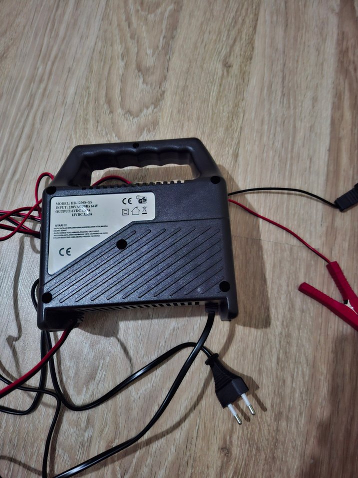 Kırmızı POGOD 6AMP Hızlı Akü Şarj Cihazı - Görsel 2