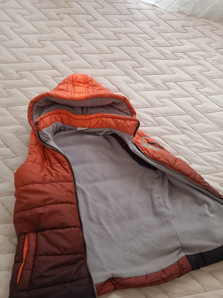 Erkek Çocuk Kapüşonlu Şişme Yelek - Görsel 3