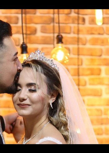 Beyaz Işıltılı Taşlı Gelin Tacı - Görsel 4