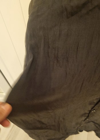 koyu gri parlak saten kömlek düğmeli kollu - Görsel 5