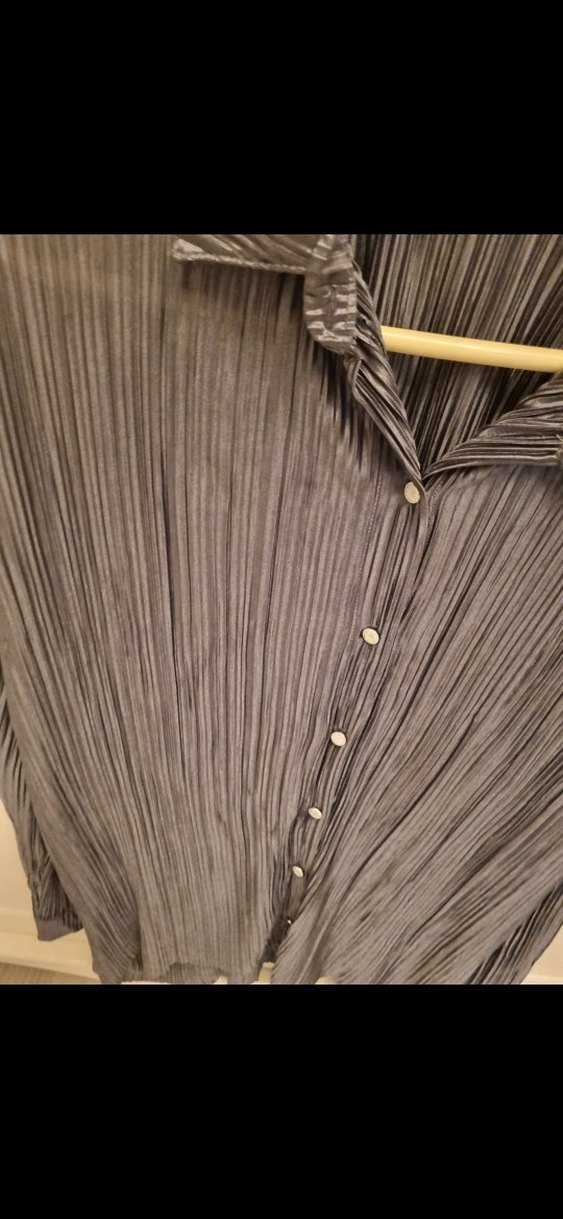 gri cizgili parlak gömlek önden düğmeli - Görsel 3