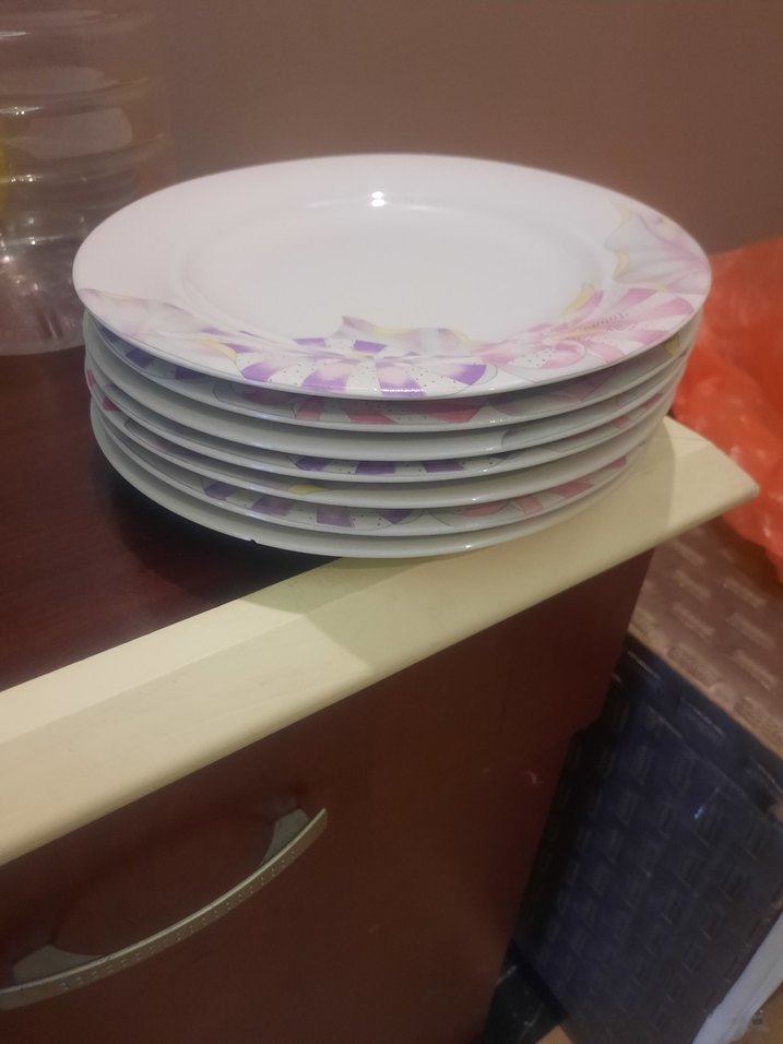 7 adet Çiçek Desenli Beyaz Yemek Tabağı - Görsel 2