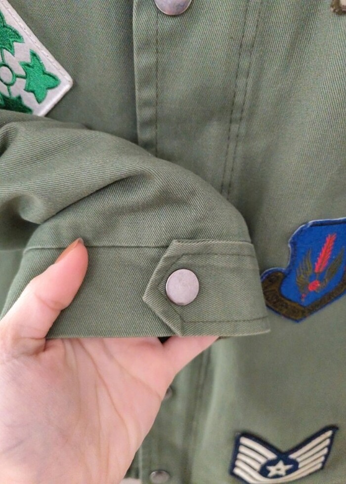 Pembe tüylü parka - Görsel 4