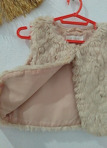 24-36 Ay Beden H&M peluş yelek