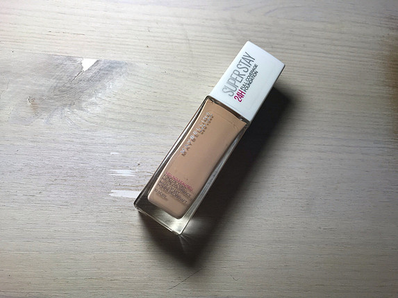 Maybelline superstay 24h fondöten 