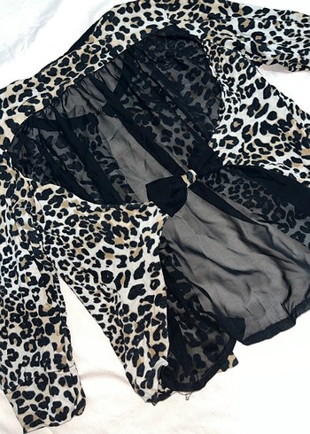 Leopar Desenli Uzun Kollu Kadın bluz - Görsel 5