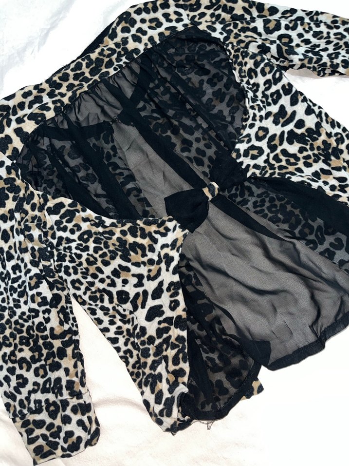 Leopar Desenli Uzun Kollu Kadın bluz - Görsel 5
