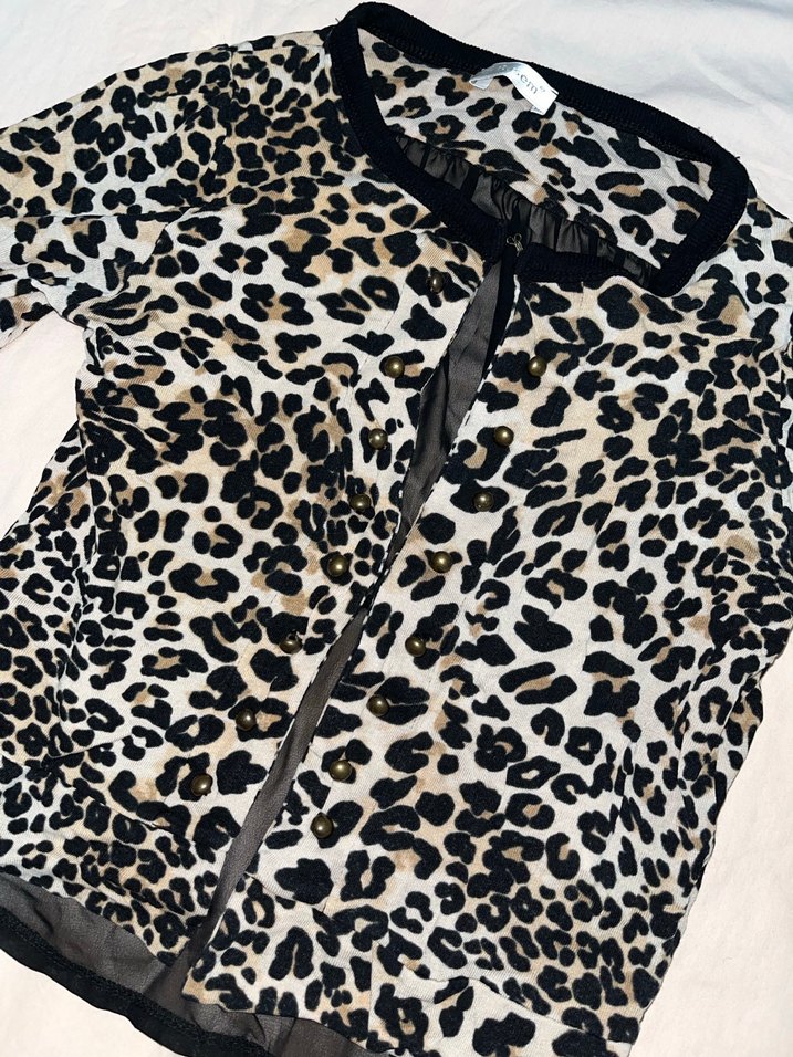 Leopar Desenli Uzun Kollu Kadın bluz - Görsel 3