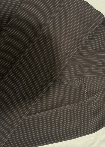 Kahverengi Çizgili Pilili Kadın  Pantolon - Görsel 3