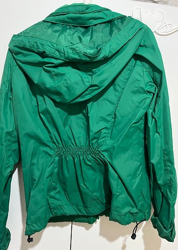 Yeşil Fermuarlı Yağmurluk - Görsel 2