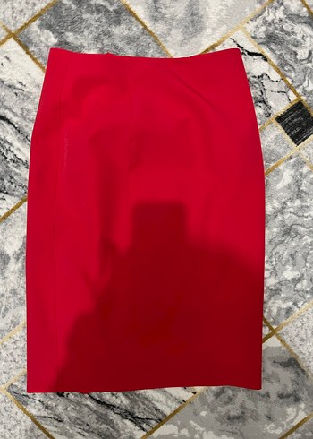 Parlak Kırmızı Drapeli Midi Kalem Etek - Görsel 2