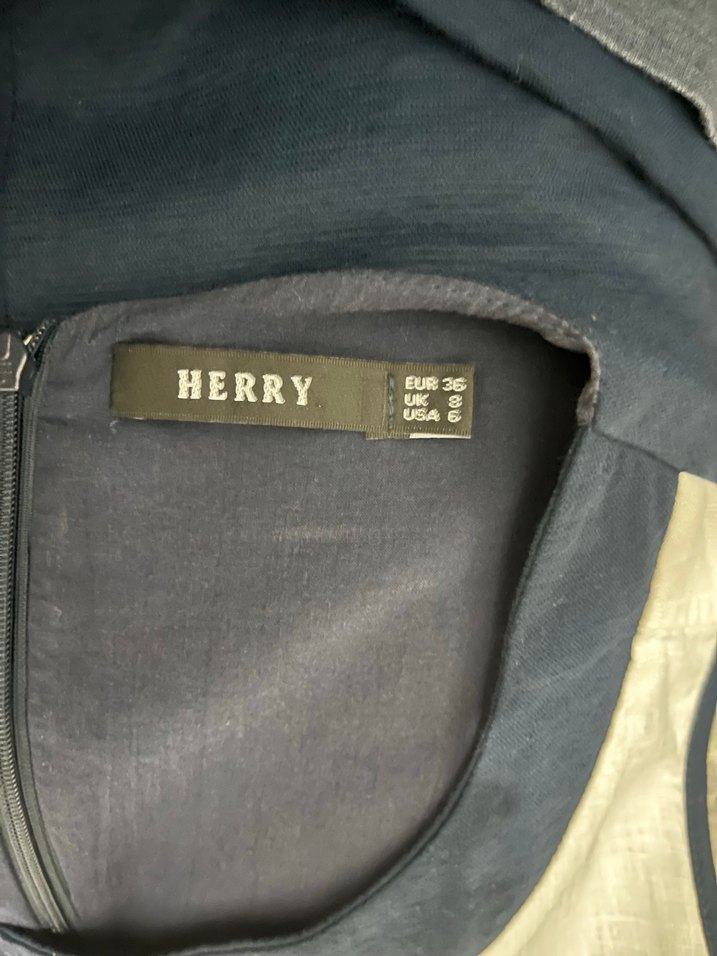 Mavi Çiçek Desenli Kolsuz Günlük Elbise - Görsel 3