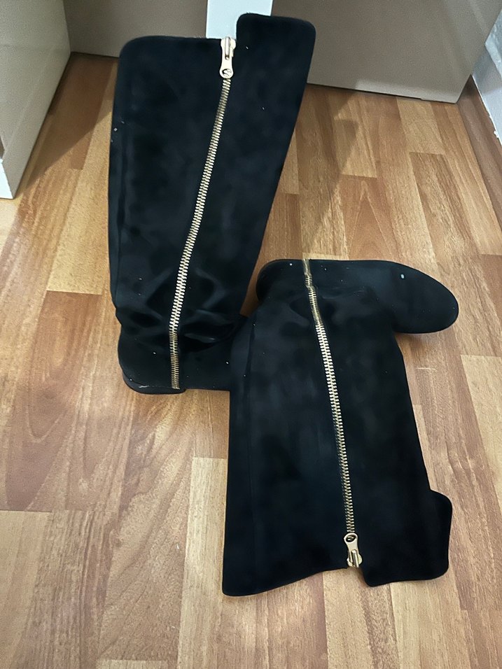 Tokalı Topuklu Diz Boyu Kadın Çizme - Görsel 3