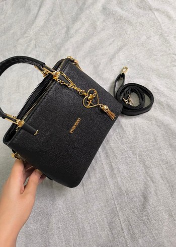 Zincir Detaylı Siyah Süet Kadın Çanta - Görsel 3